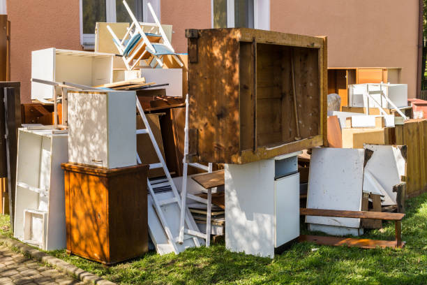 Best Estate Cleanout  in Colon, MI